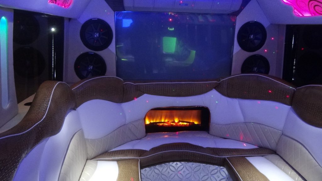 Fort Worth Limo Bus Rentals, Party, Shuttle, Charter, Birthday, Pub Bar Club Crawl, Wedding, Airport Transport, Transportation, Bachelor, Bachelorette, Music Venue, Concert, Sports. Tailgating, Funeral, Wine Tasting, Brewery Tour